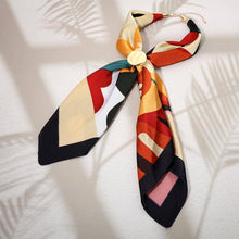 Load image into Gallery viewer, Hammered Metal Round Scarf Ring Accent Printed Fabric Scarf Necklace