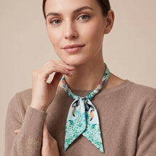 Load image into Gallery viewer, Botanical Print Fabric Scarf Magnetic Necklace