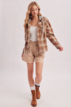 Load image into Gallery viewer, ZIPPER FRONT QUILTED PUFFER VEST CONTRAST HOODIE VEST
