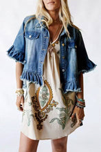 Load image into Gallery viewer, Frayed Hem Denim Jacket
