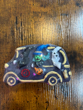Load image into Gallery viewer, Halloween Bath Bombs
