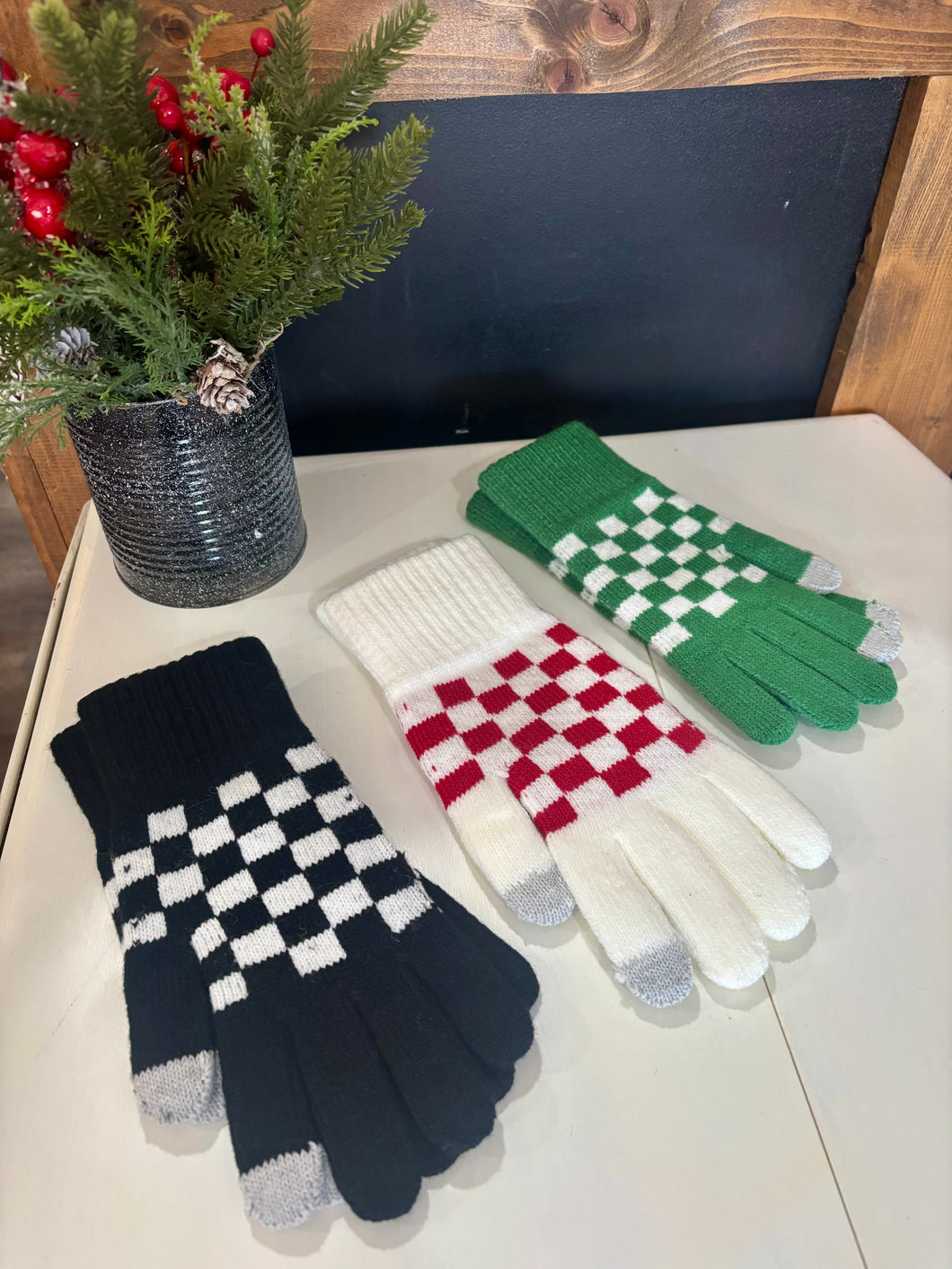 Checkered Gloves