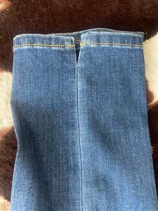 Mid rise skinny Capri with side slit (Judy Blue)