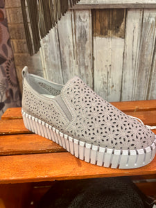 Nicole Shoe