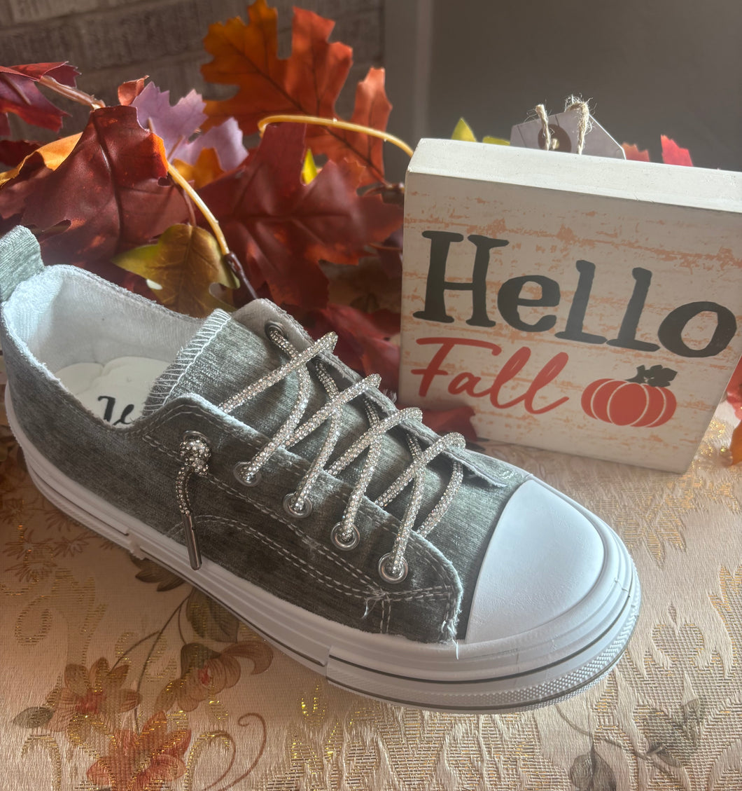 Aman Velvet Shoe (Sage)