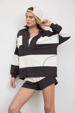 Load image into Gallery viewer, WIDE STRIPE HALF ZIP LONG SLEEVE KNIT TOP
