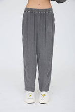 Load image into Gallery viewer, CRINKLE PLISSE ELASTIC WAIST LOUNGE PANTS
