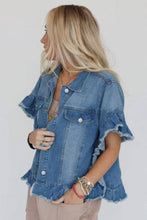 Load image into Gallery viewer, Frayed Hem Denim Jacket
