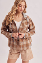 Load image into Gallery viewer, ZIPPER FRONT QUILTED PUFFER VEST CONTRAST HOODIE VEST

