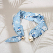 Load image into Gallery viewer, SECRET BOX_Pearl Accent Christmas Snowman Print Fabric Scarf Magnetic Necklace
