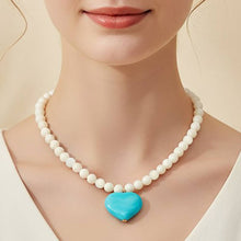 Load image into Gallery viewer, Chunky Marbled Resin Heart Charm Beaded Necklace

